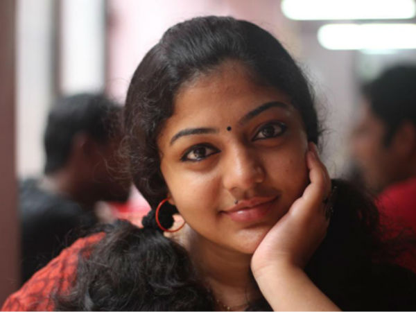 എഫ്ബി വിലക്ക്