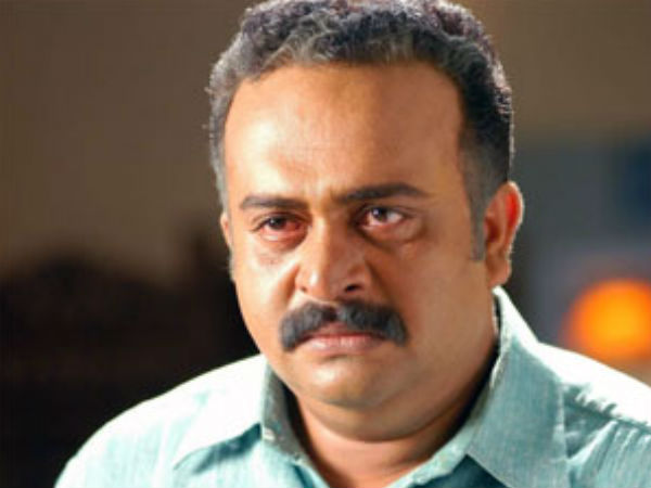 പരസ്ത്രീബന്ധം ആരോപിച്ചു