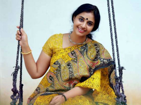 ദേവികയുടെ മനസ്സില് കലയുണ്ട്