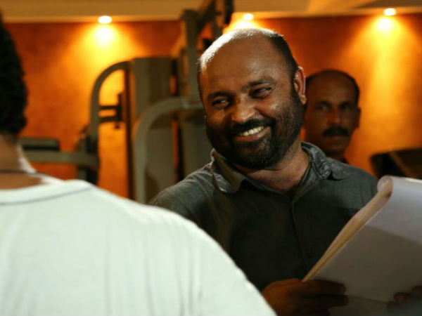 പേരും മാറ്റും