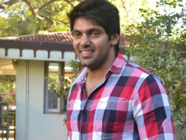 കോമഡി അല്പം കഷ്ടം
