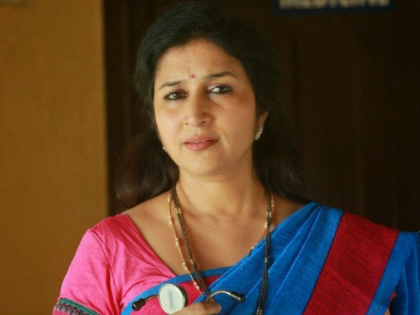 നീന കുറുപ്പ് - കണ്ണന്