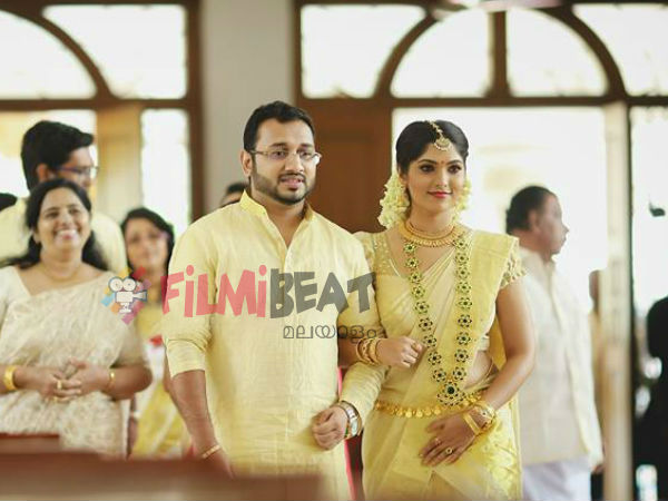 എല്ലാവരുടെയും സമ്മതത്തോടെ