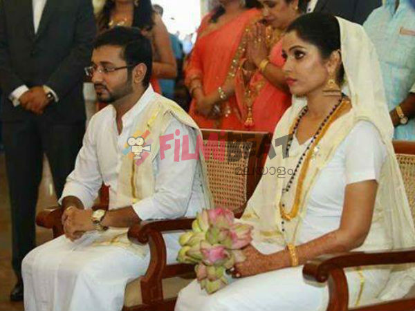 വിവാഹമിങ്ങനെ