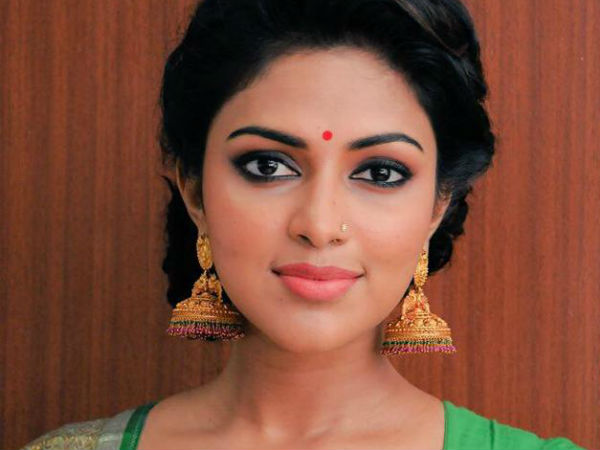 അമല പോള്
