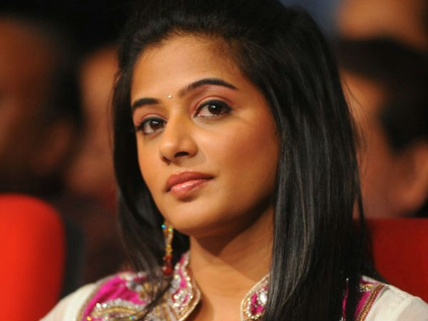 പ്രിയാമണിയെയും അവതാരകനെയും ചേര്ത്തുള്ള ഗോസിപ്പുകള്?