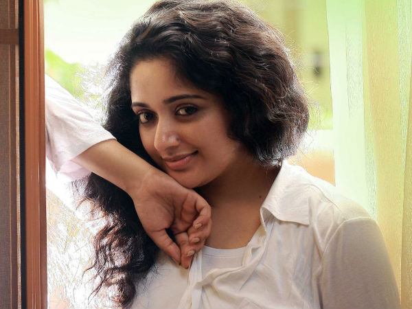 സോഷ്യല് മീഡിയ ആക്രമണം