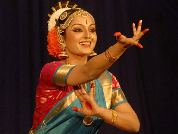 എന്തുകൊണ്ട് മഞ്ജു