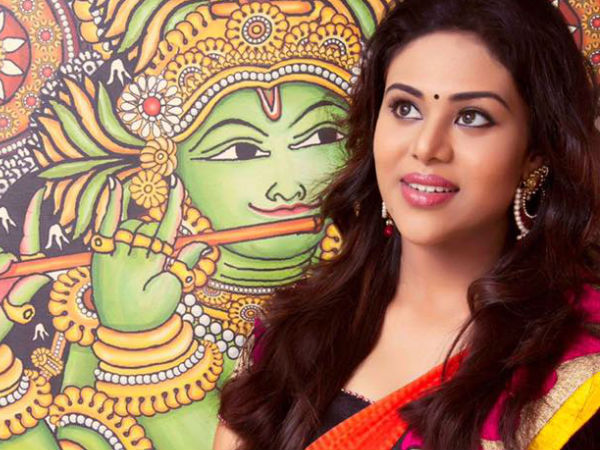 ഞാനൊരു സ്ത്രീയാണ്