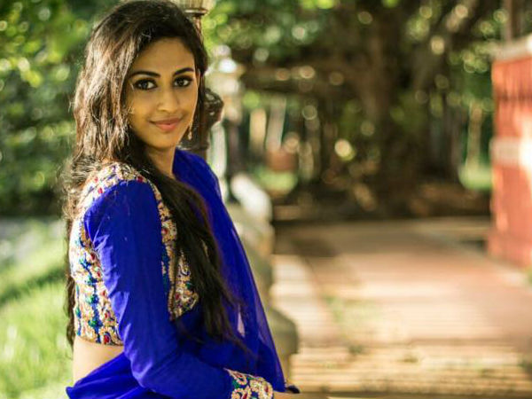 കോഹിനൂര് നായിക