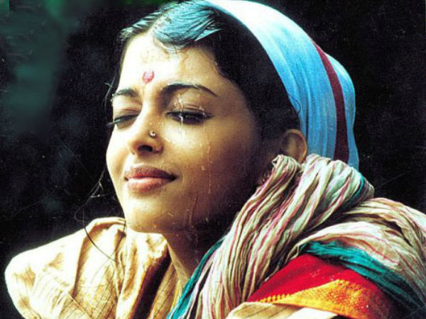ആദ്യ ചിത്രം