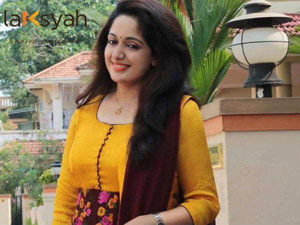ദേവി എന്റെ വിളിപ്പുറത്താണ്