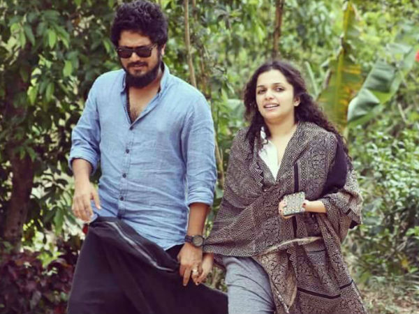 ആന് അഗസ്റ്റിന് - ജോമോന്