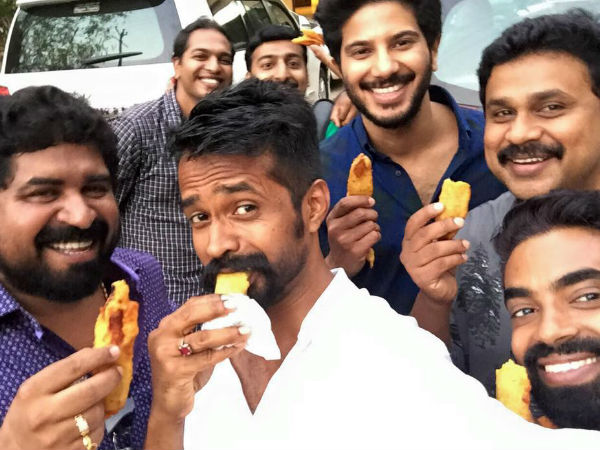 പഴംപൊരി സെല്ഫി