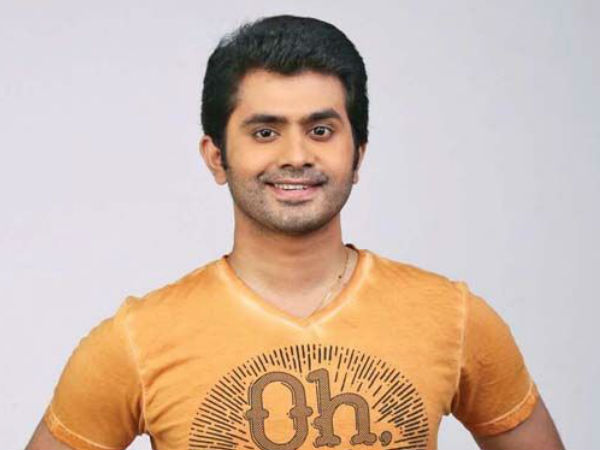 എഴുത്തുകാരന്