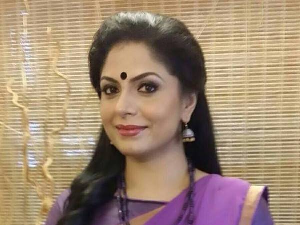 ബിജു മേനോന്റെ ഭാര്യയായി