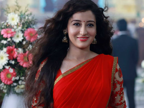 വേഷം