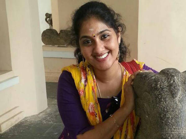 സിനിമയിലേക്ക്