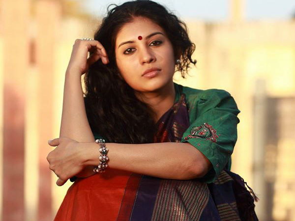 പരിഭവങ്ങളില്ല