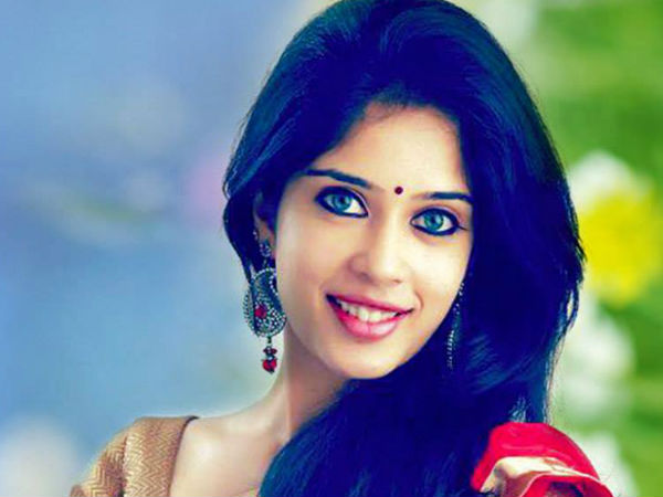 ശിഖാമണിയില്
