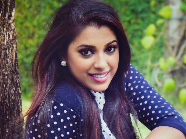 തിരക്കഥയെ തള്ളിപ്പറഞ്ഞത്
