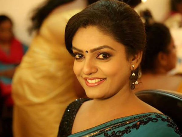 ഫ്ളവേഴ്സ് ചാനലില്