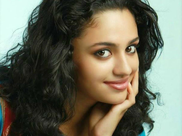 മോഡലിങ് രംഗത്തു നിന്ന്
