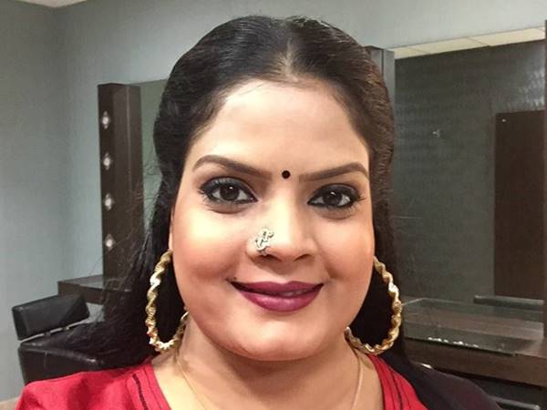 ചോദ്യങ്ങള് അതിരു വിടുന്നു