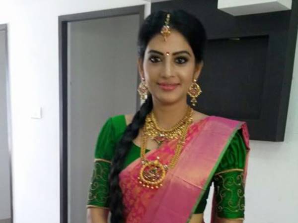 ബോബി സിംഹ ചിത്രത്തില്