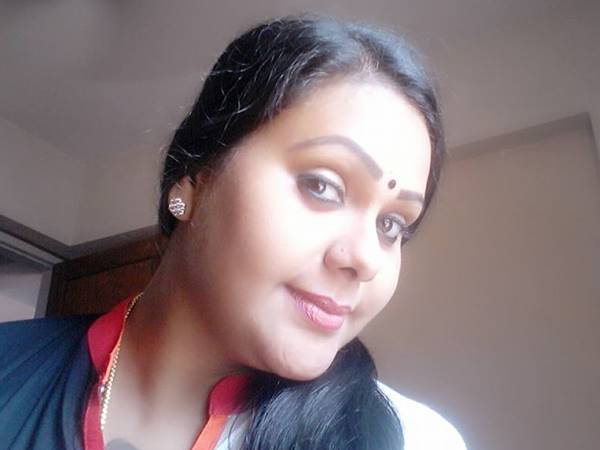 അഭിനയം നിര്ത്തി