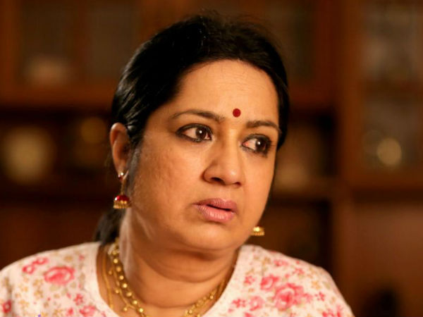 ഇച്ചേച്ചിയുടെ യാത്ര