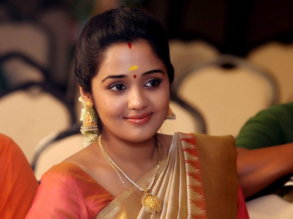 നാടോടികള്ക്ക് ശേഷം