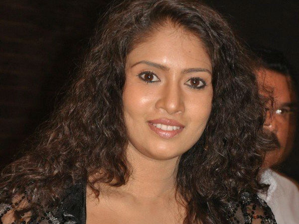 ഒടുവില് വേഷമിട്ടത്