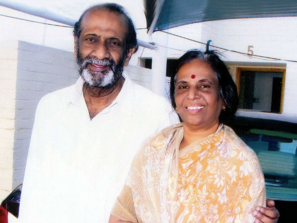 അച്ഛന്റെ ഫോണ്