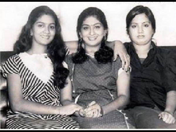 ഗൗരവം നോക്കിക്കേ