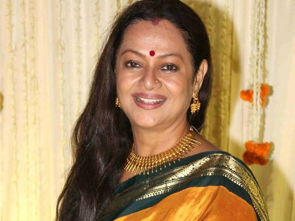 സറീന വഹാബ് മലയാളത്തില്
