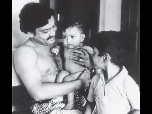 അച്ഛനൊപ്പം