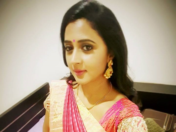അന്യഭാഷകളില്