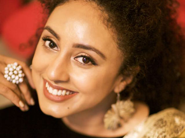 അറബിക് വരികള്