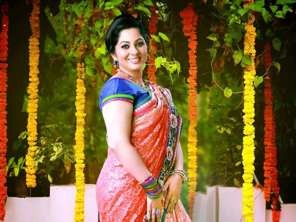 രഹസ്യ ക്യാമറ വഴി അവിടെയും എത്തും