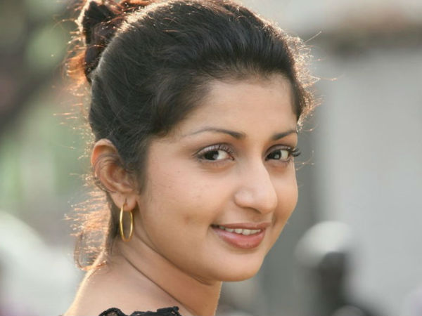 അമ്മയുമായി പ്രശ്നം