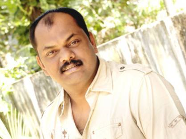 റോഷന് ആന്ഡ്രൂസ്