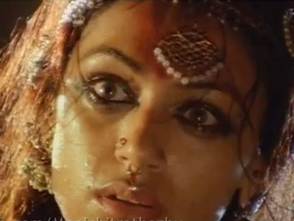 രണ്ട് ചിത്രങ്ങള്
