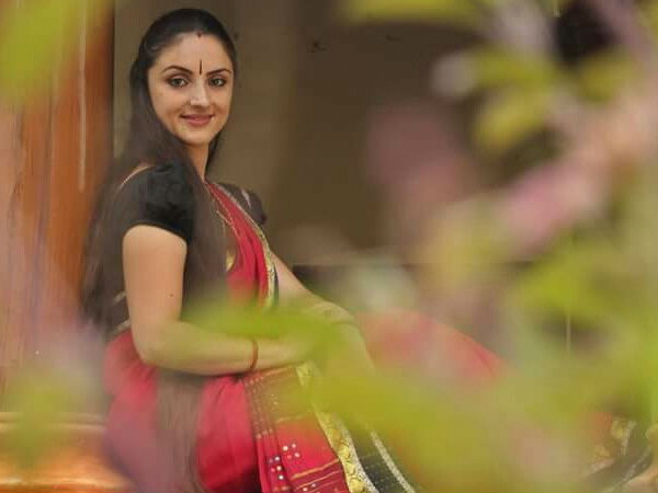 മദാമ്മ എന്നതൊഴികെ