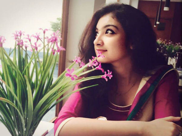 ഇനി നായിക