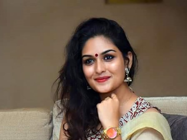ആവര്ത്തിച്ചുള്ള വേഷങ്ങള്