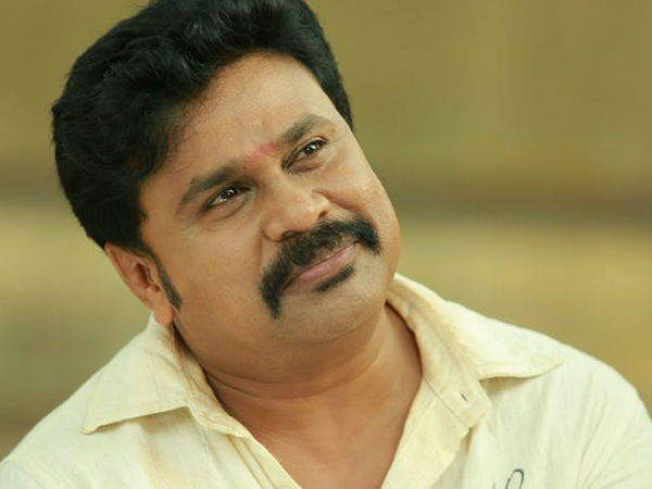 കമ്മാരസംഭവം