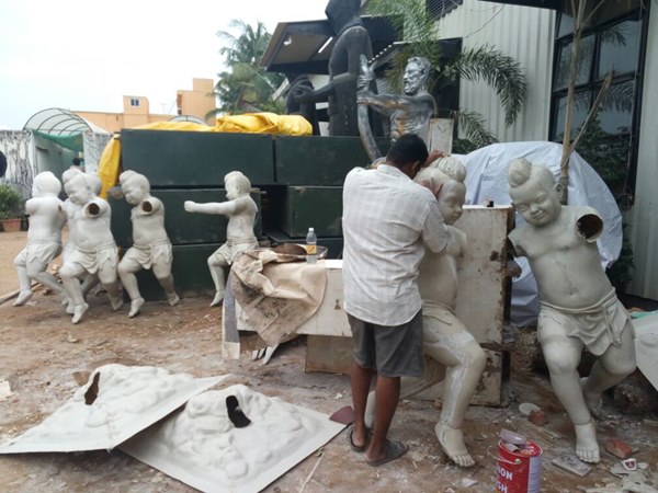 ശിവ കാര്ത്തികേയന് ഡബിള് റോളില്