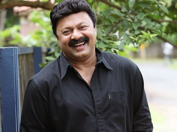 സിനിമയിലേക്ക്