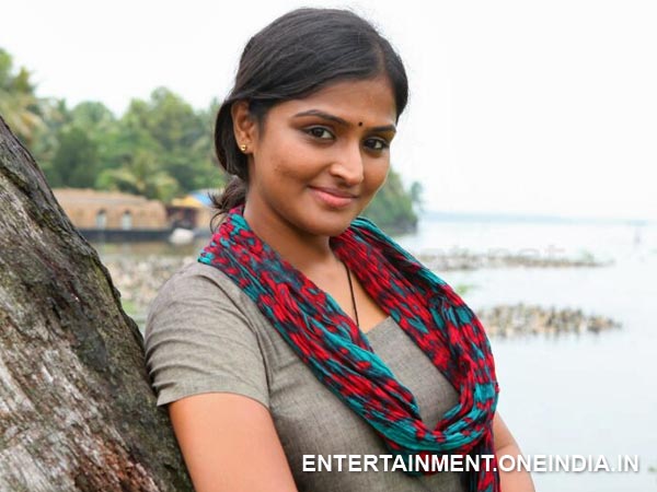 ഷൂട്ടിങ്ങ് തിരക്കില് രമ്യ